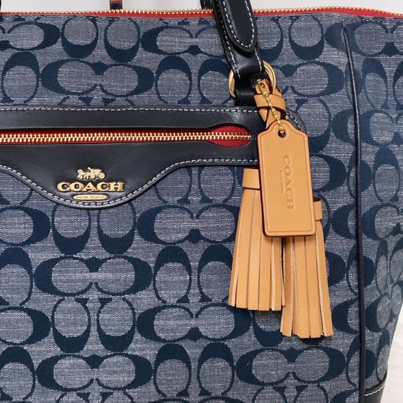 NWT💃Coach Kleo Carryall Signature Chambray - Picture 11 of 12